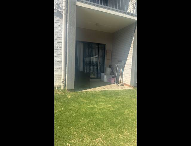 2 BEDROOM APARTMENT FOR SALE IN RYNFIELD